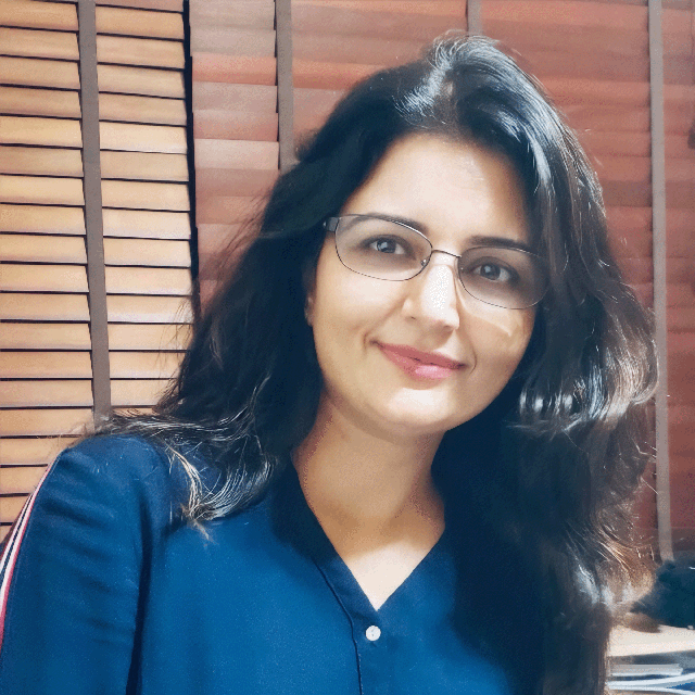 Dr Divya Bhardwaj